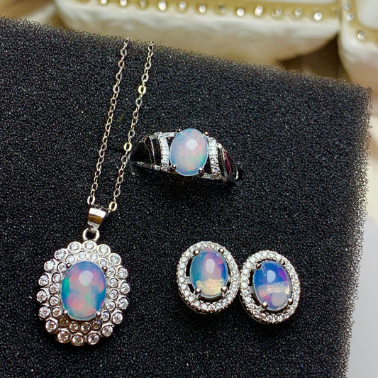Colored Gems Jewelry 925 Silver Inlaid Opal Suit Fashionable, Simple And Elegant